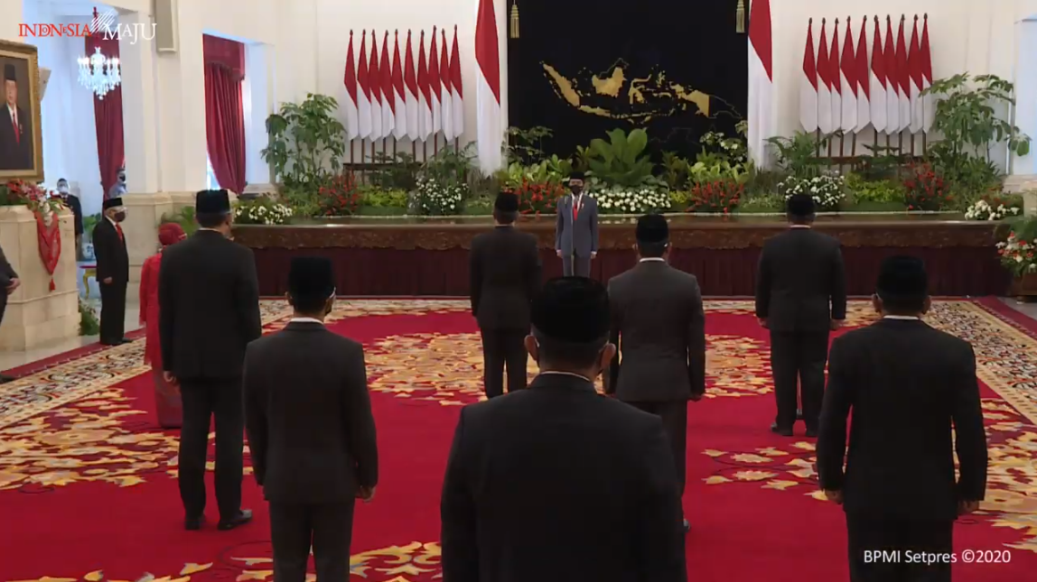 Pelantikan Menteri dan Wakil Menteri Kabinet Indonesia Maju, Kepala BNN dan Kepala BRGM (Sumber: YouTube/Sekretariat Presiden)