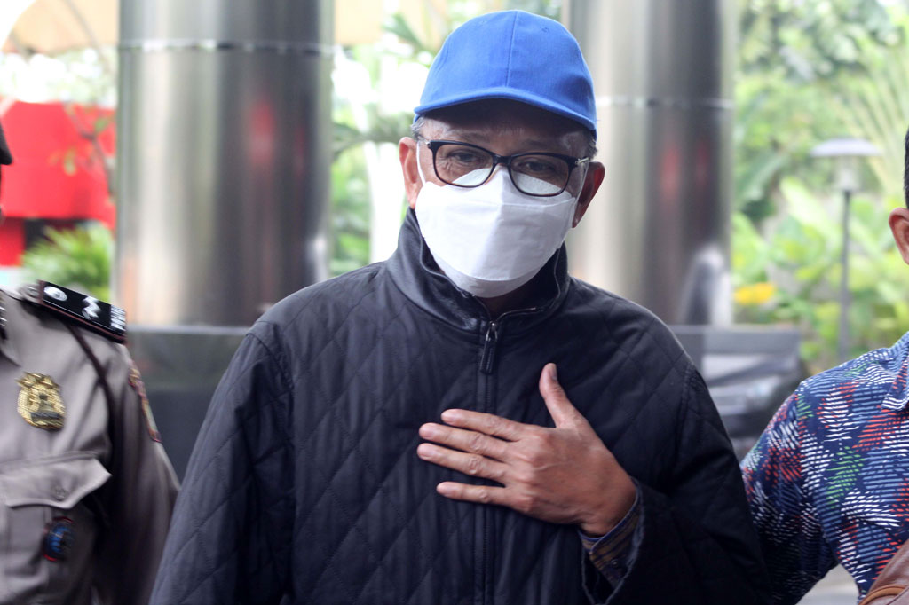 Gubernur Sulsel Nurdin Abdullah tiba di Gedung KPK, Sabtu, 27 Februari 2021. Foto: MI