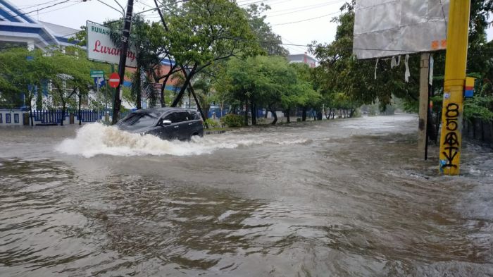Banjir di Kota Makassar. MI/Lina Herlina