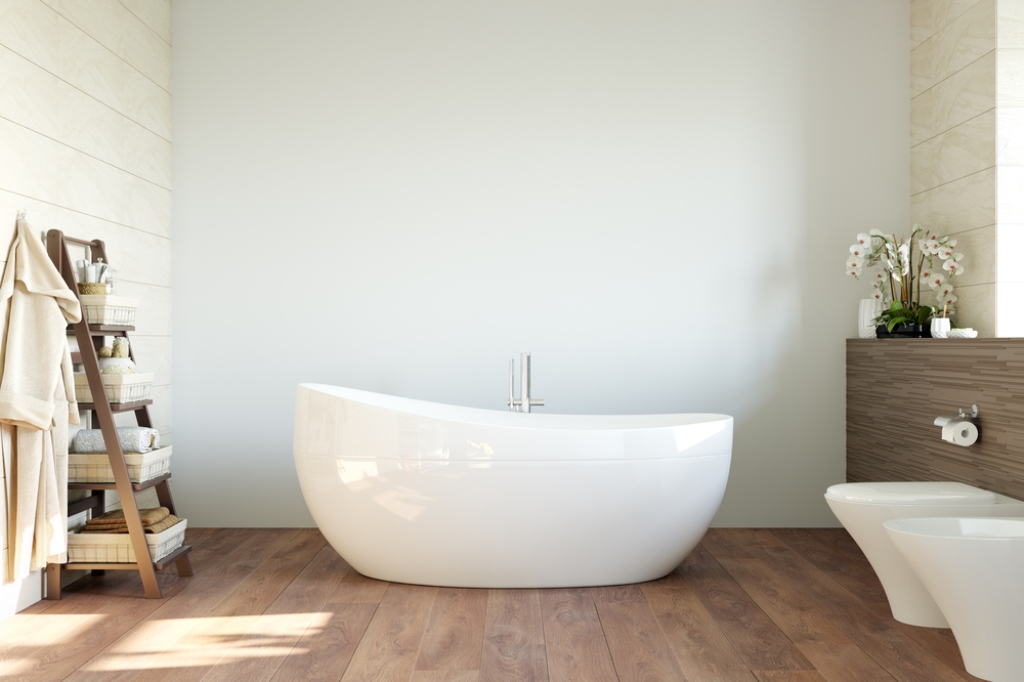Dekorasi ini bikin tampilan kamar mandi lebih mewah. Foto: Shutterstock Dekorasi ini bikin tampilan kamar mandi lebih mewah. Foto: Shutterstock