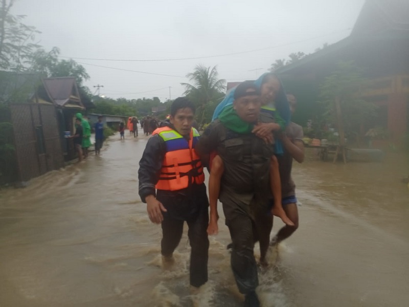 Ilustrasi. Banjir yang menggenangi rumah warga di Kabupaten Soppeng, Sulawesi Selatan, Senin (6/12). Sunber foto : BPBD Kabupaten Soppeng