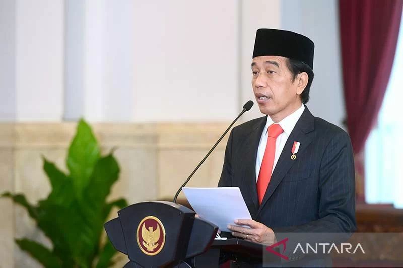 Presiden Joko Widodo memberikan sambutan secara virtual dalam penyampaian Laporan Tahunan Komisi Yudisial Tahun 2021 di Istana Negara, Jakarta, Rabu, 9 Maret 2022. Foto: Antara/HO-Biro Pers Setpres/Muchlis Jr/aa.