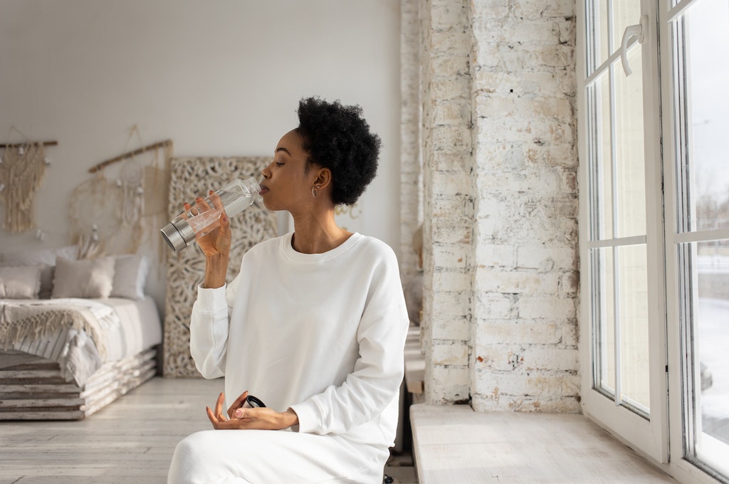 8 Manfaat Minum Air Putih