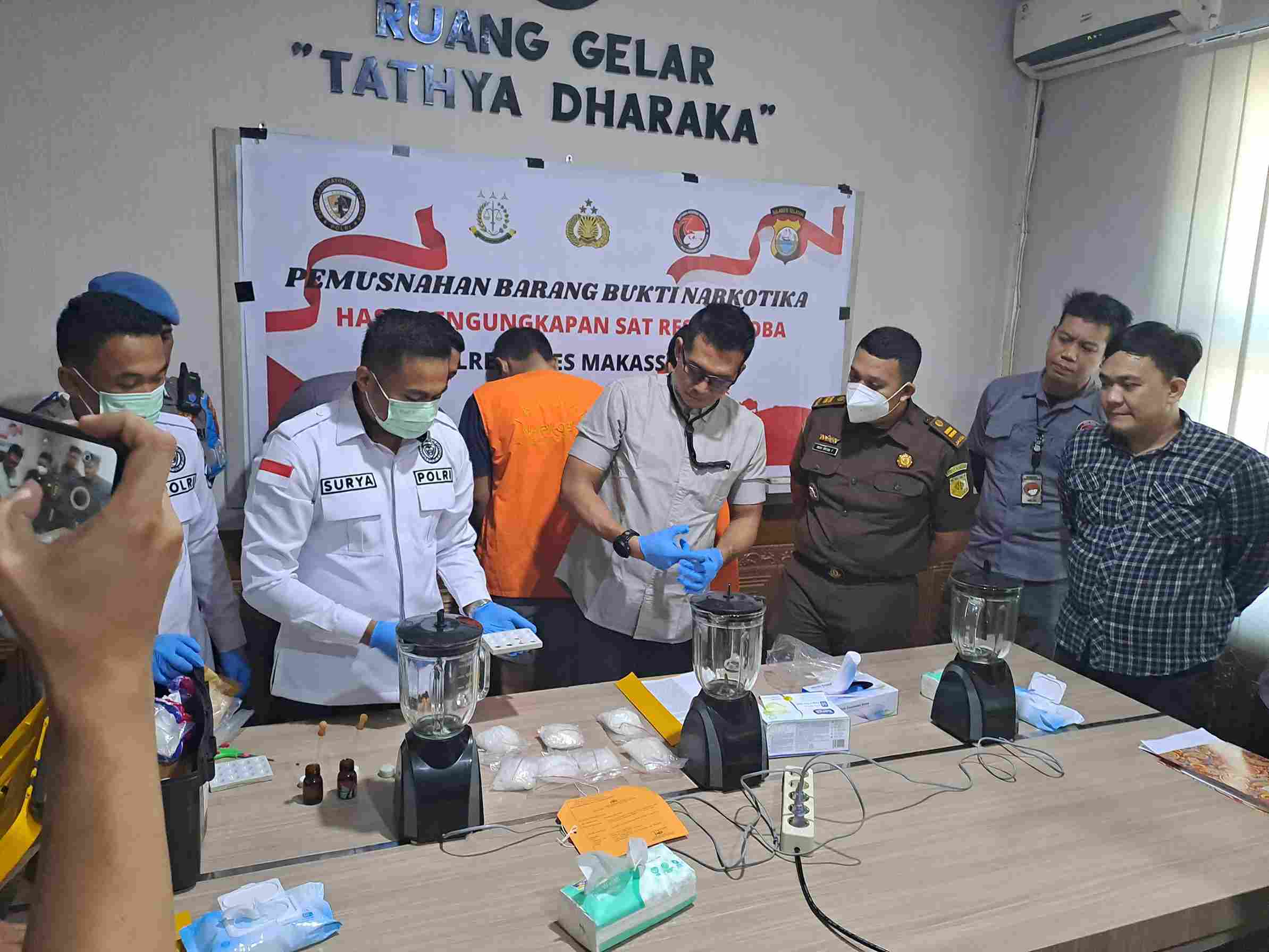 Polrestabes Makassar Musnahkan Narkoba Senilai Rp1 Miliar