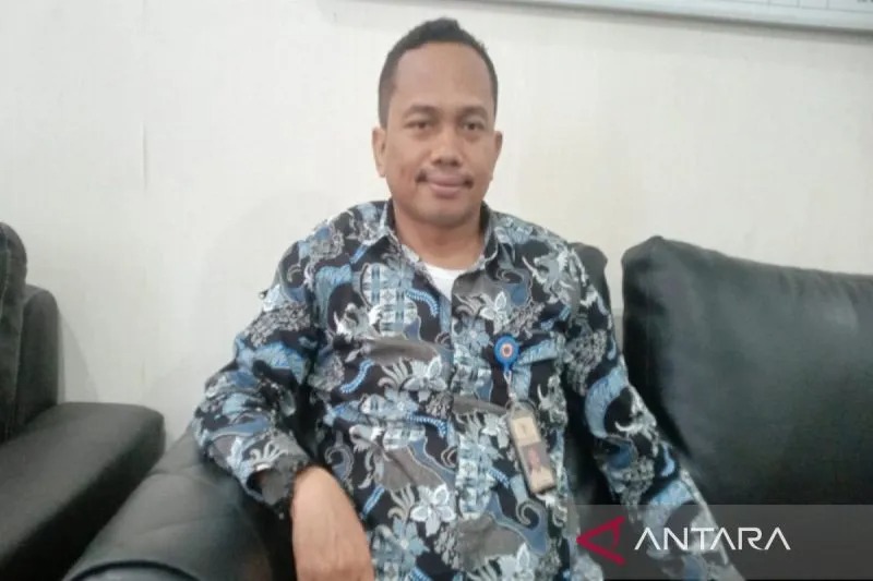 Kepala Unit Penyelenggara Bandar Udara Betoambari Baubau Anas La Bakara, di Baubau, Jumat (29/12/2023). ANTARA/HO